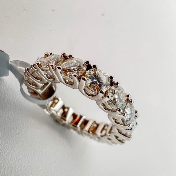 925 Sterling Sliver Moissanite Wedding/Engagement Band, 4.14ctw VVS Stones Hip H - Picture 5 of 6